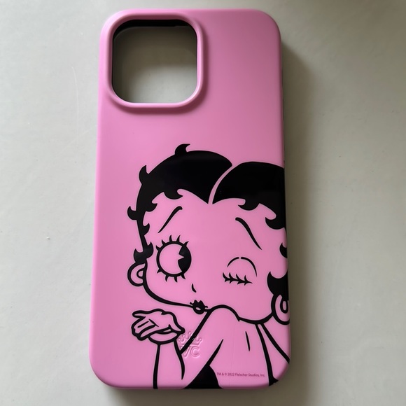 Velvet Caviar Accessories Authentic Velvet Caviar Limited Edition Betty Boop Iphone 4 Pro